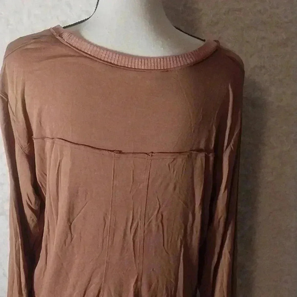 Brown and Tan French Terry Mixed Fabric Henley Top Size M - Picture 4 of 8